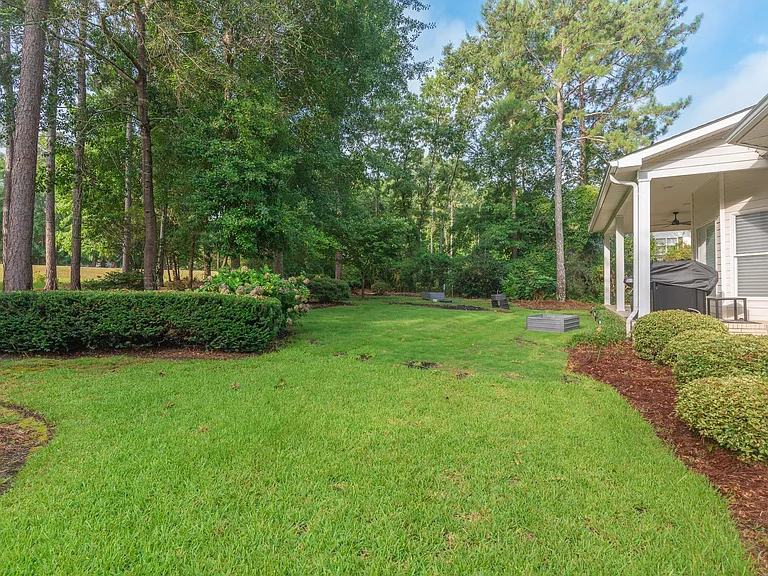 3169 Glenview Dr — Photo 12