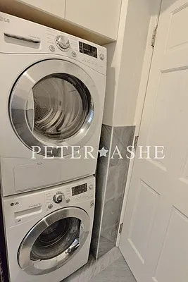 Rented by Peter Ashe | media 24