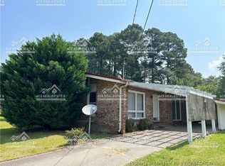 256 Buckhead Rd, Fayetteville, NC 28303