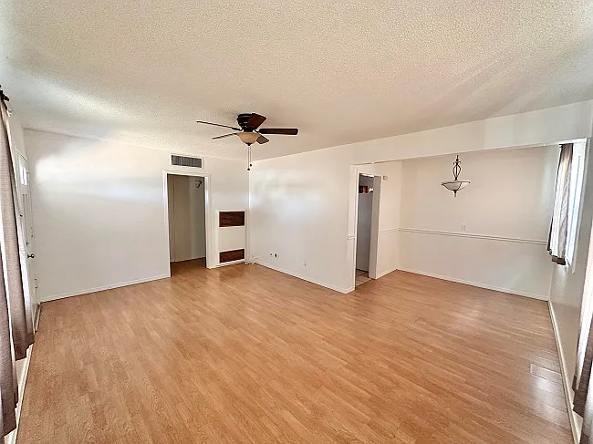 314 S 21st Ave — Photo 3