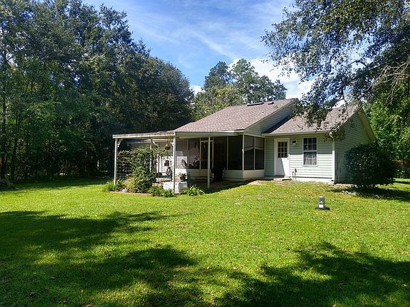 3rd image of 216 Parkview Cir