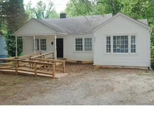 2920 Beech Nut Rd, Charlotte, NC 28208