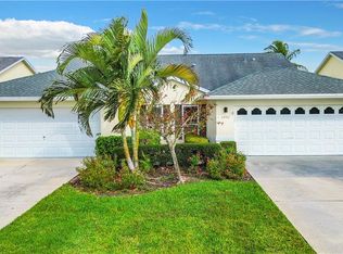 2892 W Crown Pointe Blvd E #11-2, Naples, FL 34112