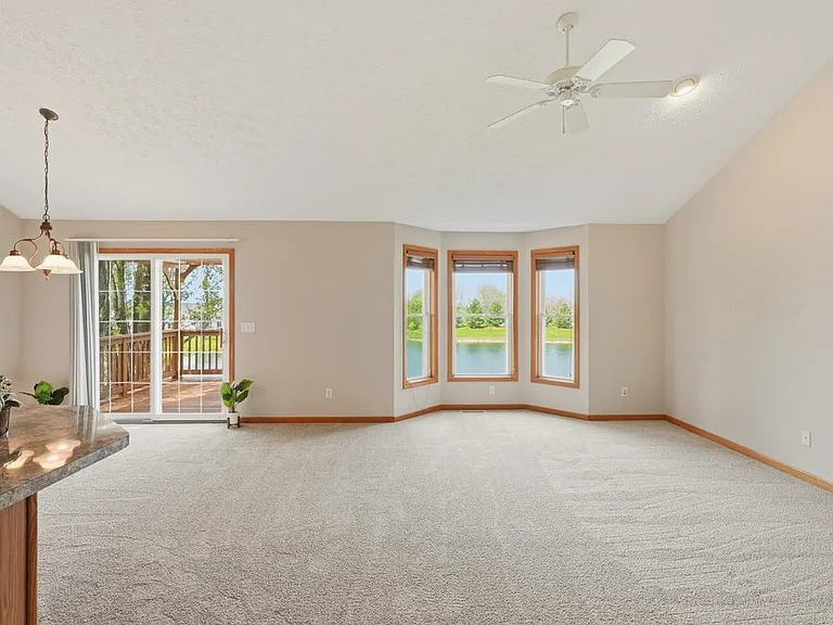12786 Heritage Trl — Photo 17