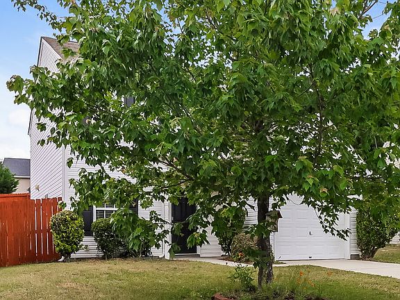 4th image of 14017 Sobeck Ln