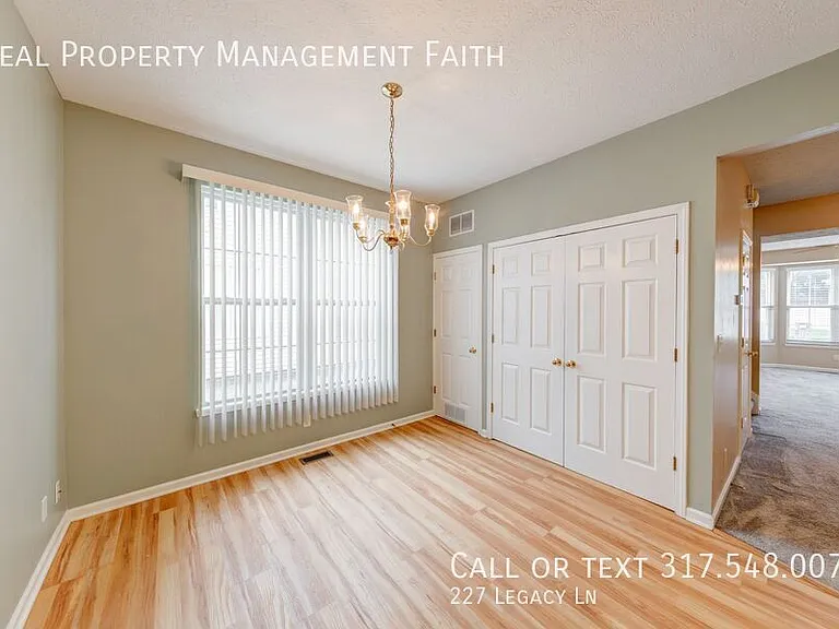 227 Legacy Ln — Photo 16