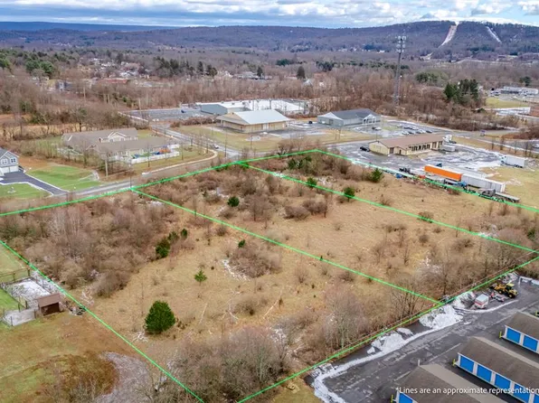 Marion Ln #6-7-8, Brodheadsville, PA 18322