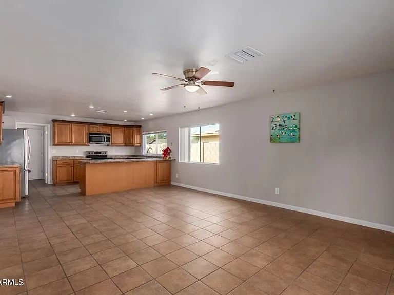5138 W Desert Cove Ave — Photo 6