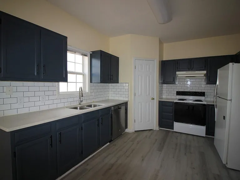 3020 Alder Ridge Ln — Photo 4