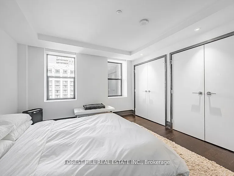 2 Avenue Rd #1505 — Photo 17