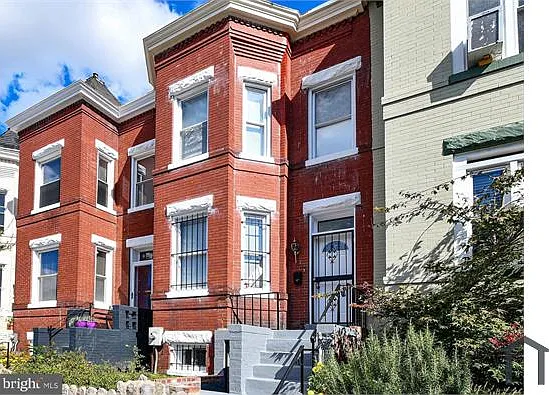 3637 11th St NW #A4