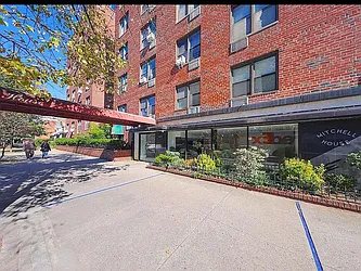 1577 East 17th Street #4L