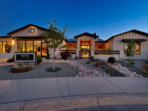 204 Lavender Pl NE, Albuquerque, NM 87113