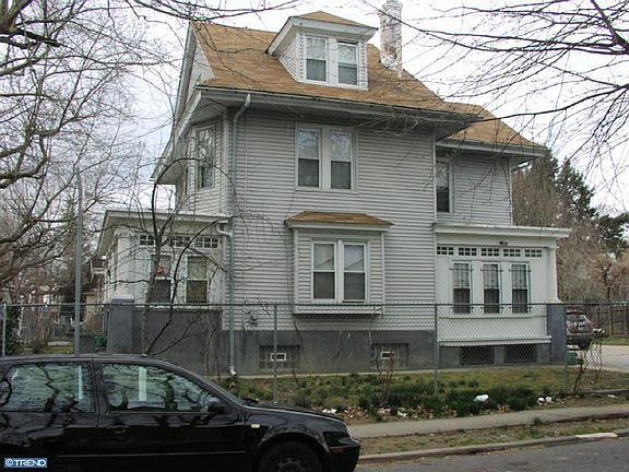 Exterior Side