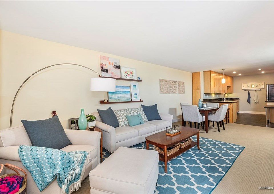 2nd image of 836 W Pennsylvania Ave APT 211