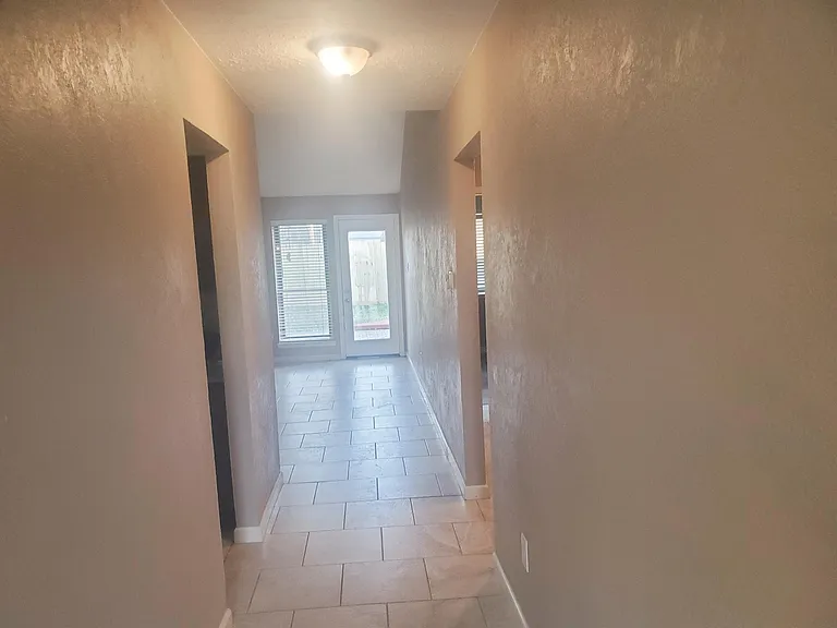 16943 Nicole Ln — Photo 3