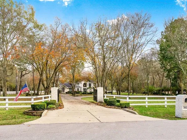 39602 Lago Dr, Magnolia, TX 77354