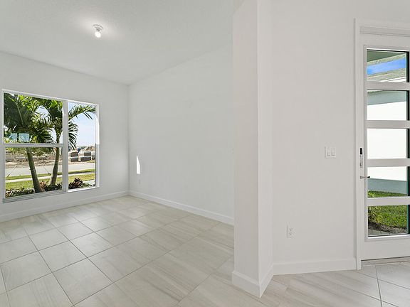 5th image of 13525 SW Bally Drive