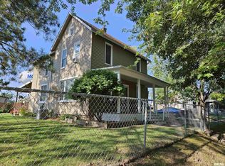 1548 15th Ave, Moline, IL 61265