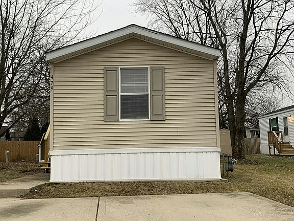 3rd image of 479 Linda Ln
