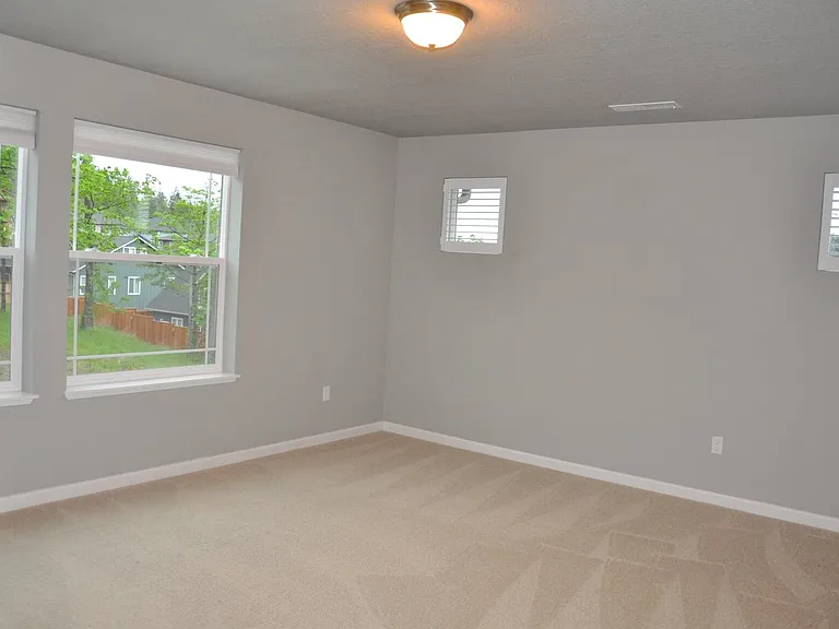Bedroom 2 (1)