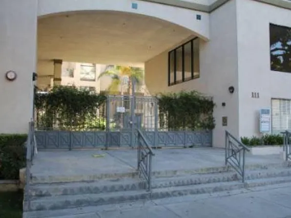 111 S Oak Knoll Ave APT 212, Pasadena, CA 91101