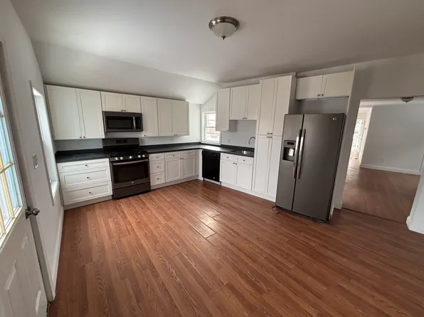 10 Amero Ct #1, Gloucester, MA 01930