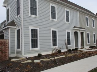 897 Lake St, Crown Point, IN 46307