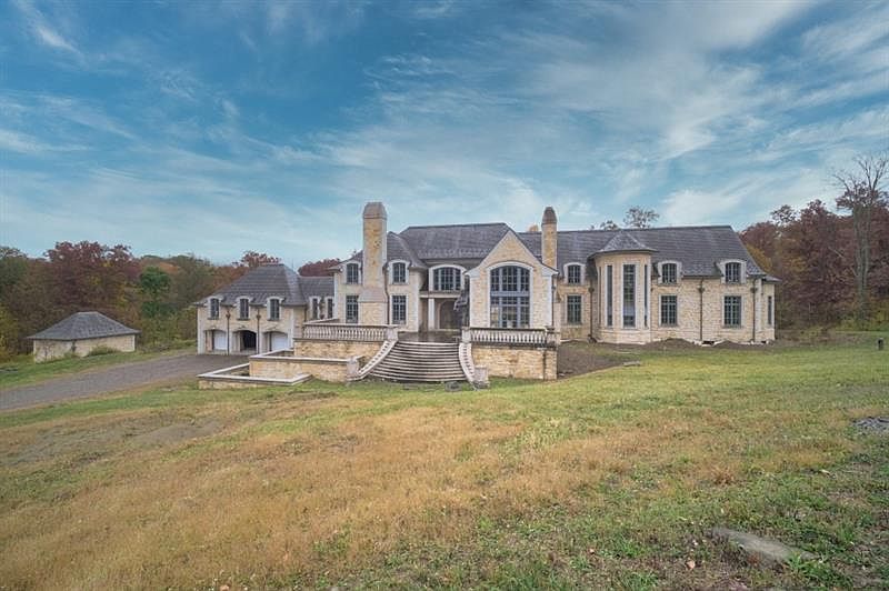 247 Sunrise Ln Ligonier Pa 15658 Mls 1474425 Zillow