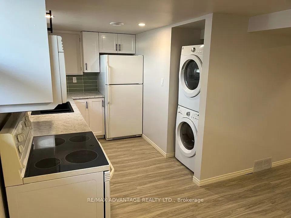2 bed, $2,100 — Photo 2