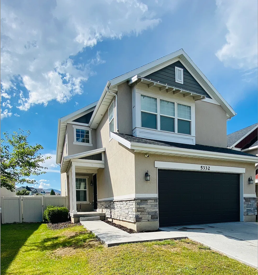 5 bed, 3.5 bath, 2846 sqft, $3,785 — Photo 1
