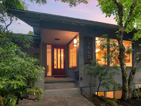 2665 SW Sherwood Dr, Portland, OR 97201