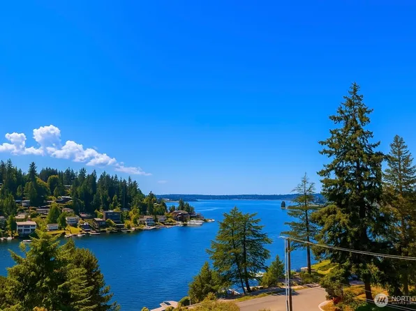 9909 NE 1st Street #402, Bellevue, WA 98004
