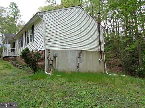 4th image of 39841 Cathy Cir