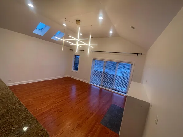 3438 N Harlem Ave #3, Chicago, IL 60634