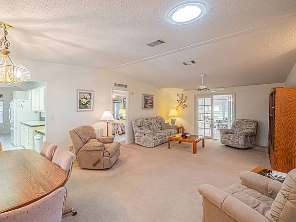 5th image of 131 Pine Ridge Rd