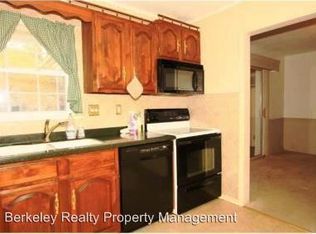 118 Thomas Nelson Ln, Williamsburg, VA 23185