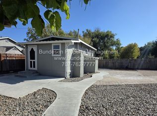 5107 Hutchinson Rd, Sebastopol, CA 95472