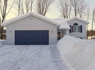 6707 Morgan Creek Dr, Wausau, WI 54401
