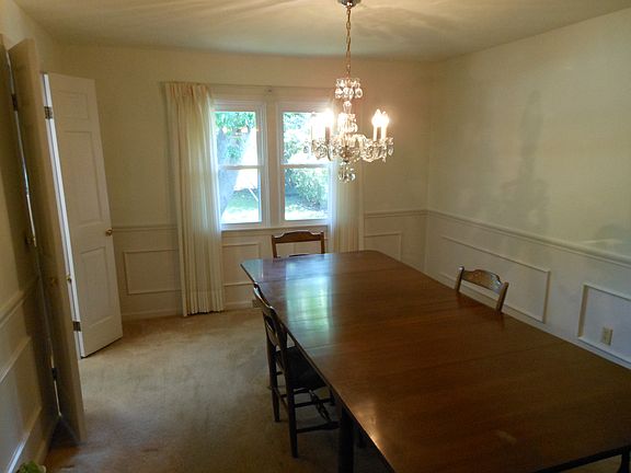 2nd image of 139 Parkhaven Dr