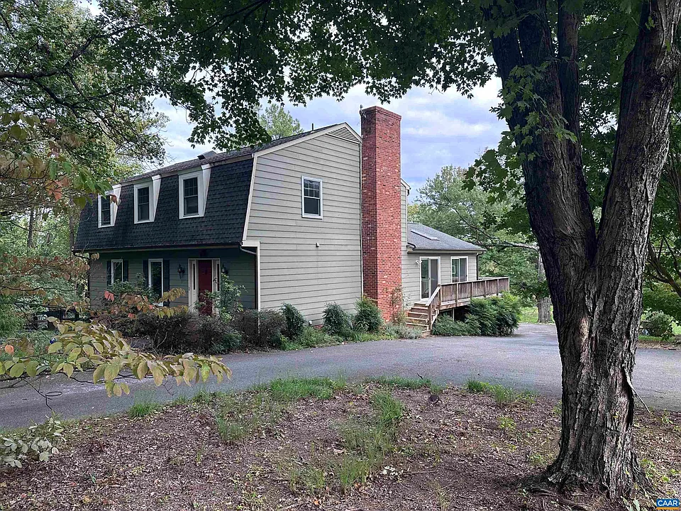1205 Red Pine Ct