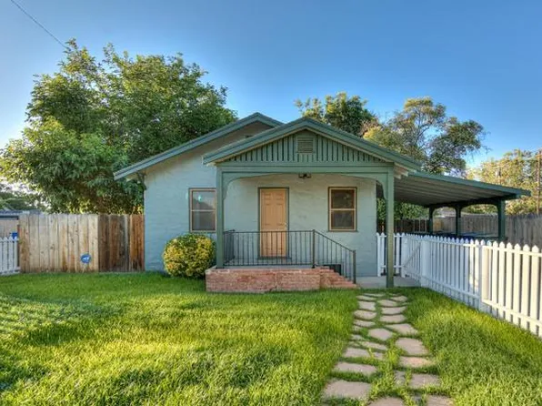 1231 E Brown Ave, Fresno, CA 93704
