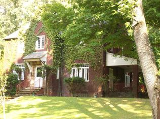 20 S Penn St, Connellsville, PA 15425