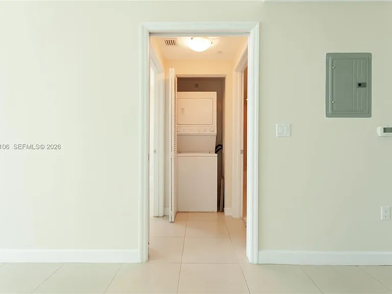 951 Brickell Ave #4009 — Photo 10