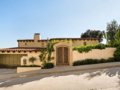 7020 La Presa Dr, Los Angeles, CA, 90068