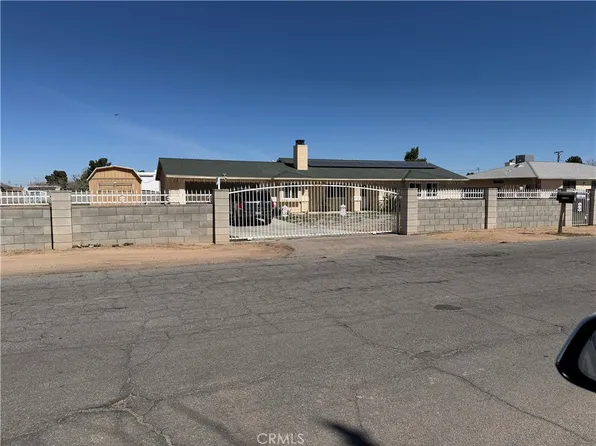 21150 Lone Eagle Rd, Apple Valley, CA 92308