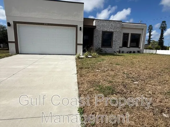 210 NE 20th Ter, Cape Coral, FL 33909