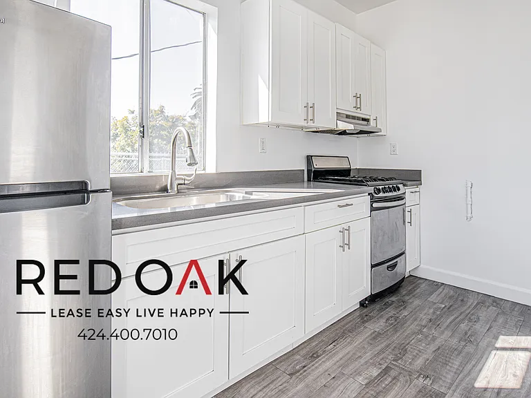 1454 W 3rd St #203 — Photo 7