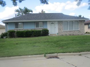 1428 W Parnell Ave, Milwaukee, WI 53221