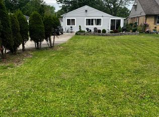 6876 Franke Rd, Middleburg Heights, OH 44130